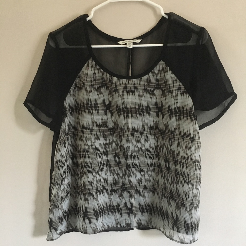 🌸3/$25🌸American Eagle Semi-sheer Blouse